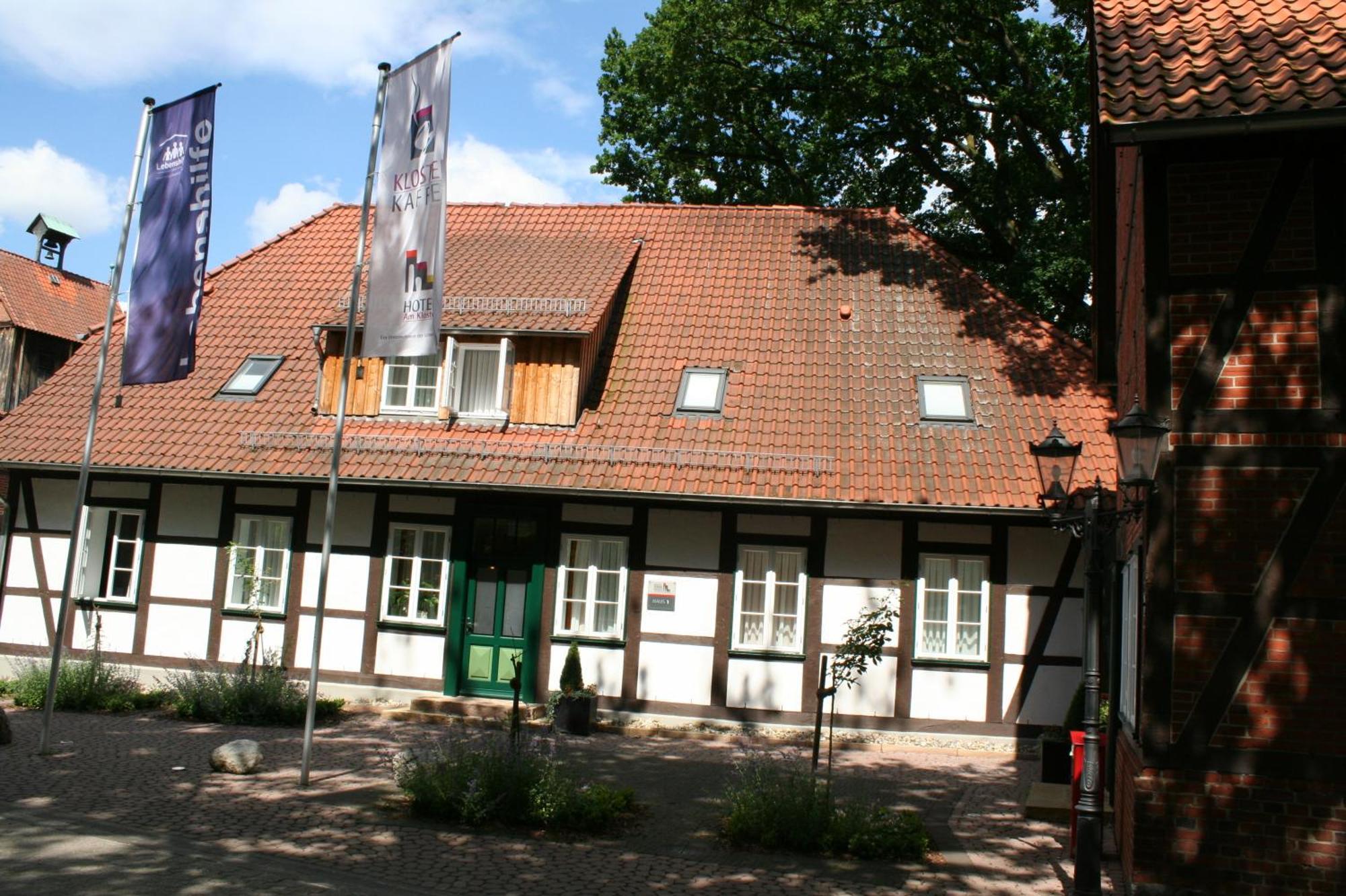 Hotel Am Kloster Wienhausen Εξωτερικό φωτογραφία